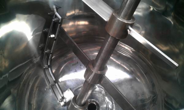 蒸汽加熱反應釜、導熱油循環加熱反應釜